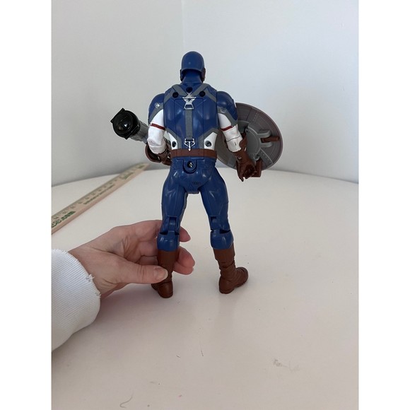 Talking Caption America - Picture 3 of 3